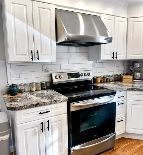 Kitchen - 6 Noble Ave, Bath, ME 04530 photo 4 of 4