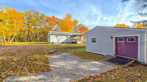 Exterior - 511 Quaker Ridge Rd, Casco, ME 04015 photo 6 of 10