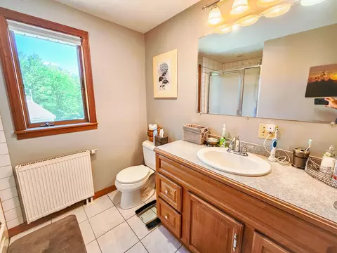 Bath - 366 Plaisted Rd, Jay, ME 04239 photo 5 of 6