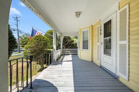 Exterior - 164 Main St, Gorham, ME 04038 photo 4 of 4