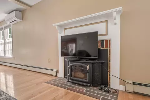 Living - 152 Leach Hill Rd, Casco, ME 04015 photo 2 of 5