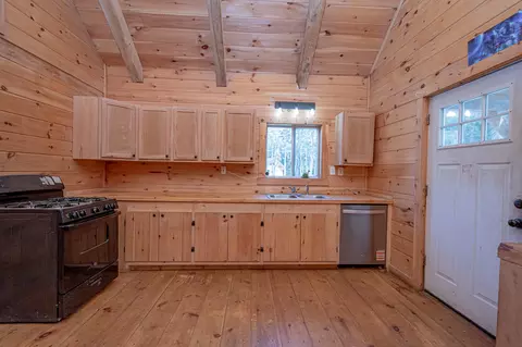Kitchen - 591 593 Park Sts, Milo, ME 04463 photo 5 of 7