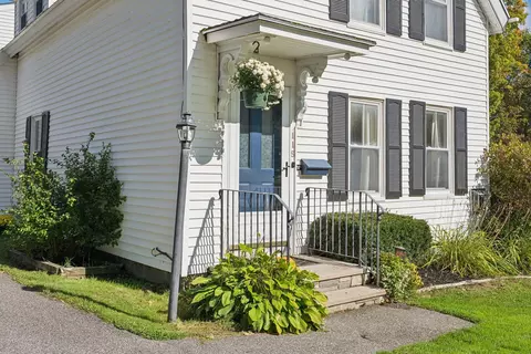115 Washington Ave, Gardiner, ME 04345