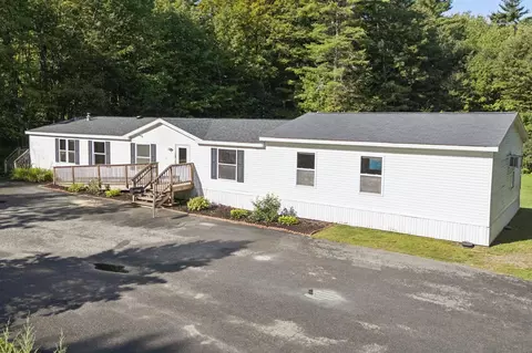 Exterior - 321 Ward Rd, Augusta, ME 04330 photo 5 of 10