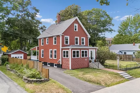 66 Lexington Ave, Portland, ME 04103