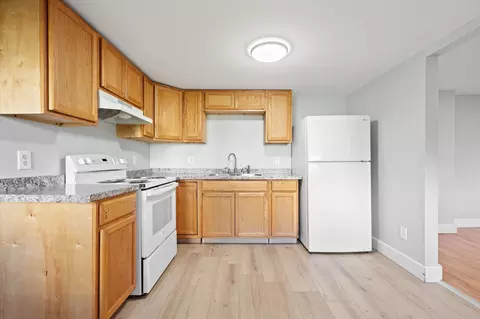 Kitchen - 17 Elm St, Brewer, ME 04412 photo 2 of 4