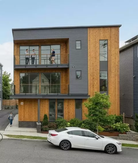 58 Cumberland Ave #5, Portland, ME 04101