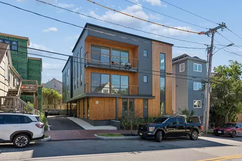 58 Cumberland Ave #5, Portland, ME 04101