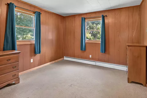 Bedroom - 6 Brooks St, Orono, ME 04473 photo 1 of 6