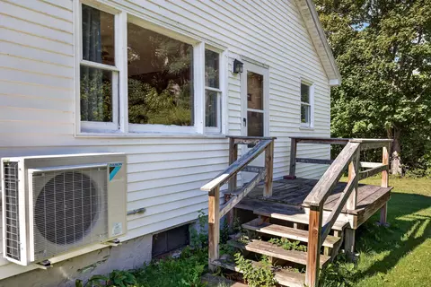 Exterior - 6 Brooks St, Orono, ME 04473 photo 4 of 13