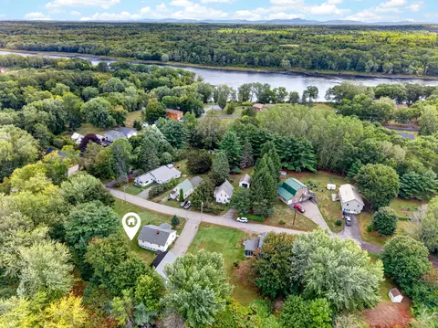 View/Area - 6 Brooks St, Orono, ME 04473 photo 2 of 4
