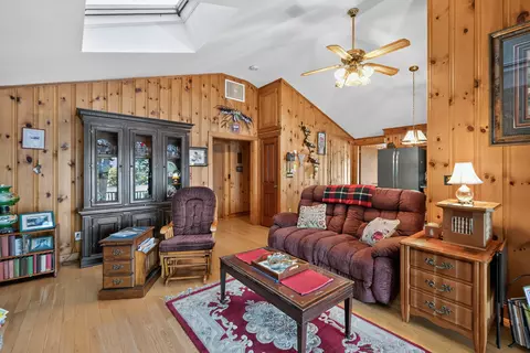 Living - 117 Carroll Ln, Limerick, ME 04048 photo 4 of 4