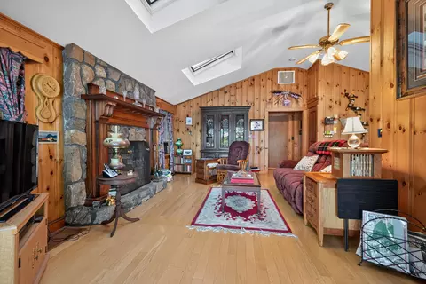 Living - 117 Carroll Ln, Limerick, ME 04048 photo 3 of 4