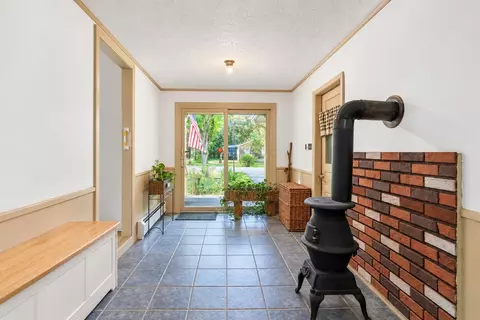 Entry Way - 22 Sabatus Ln, Windham, ME 04062 photo 1 of 1