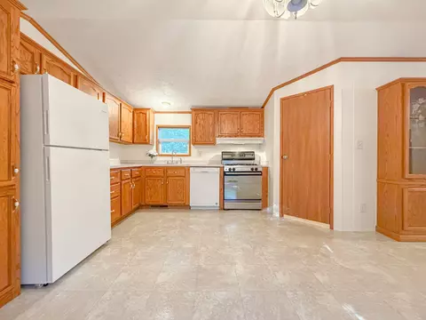 Kitchen - 49 Ashleigh Ln, Standish, ME 04084 photo 2 of 3