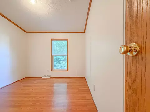 Bedroom - 49 Ashleigh Ln, Standish, ME 04084 photo 6 of 15