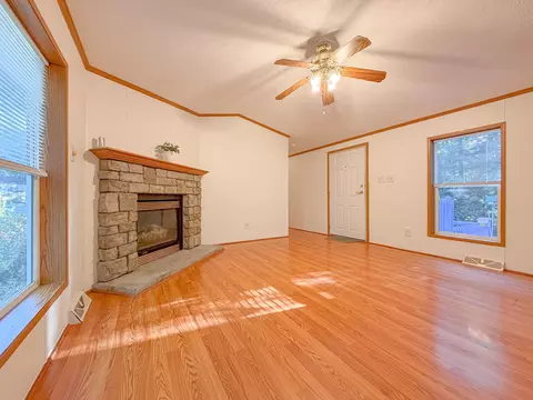 Living - 49 Ashleigh Ln, Standish, ME 04084 photo 5 of 6