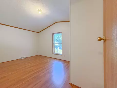 Bedroom - 49 Ashleigh Ln, Standish, ME 04084 photo 11 of 15