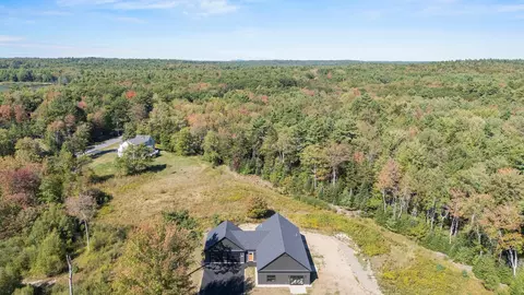 View/Area - 40 Smiling Acres Dr, Freeport, ME 04032 photo 5 of 6