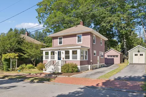 16 Newman St, Portland, ME 04103
