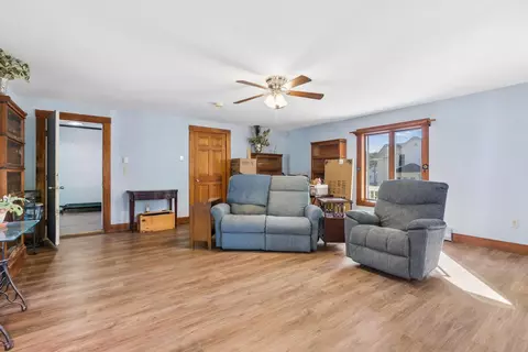 Living - 17 Park St, Bath, ME 04530 photo 4 of 6