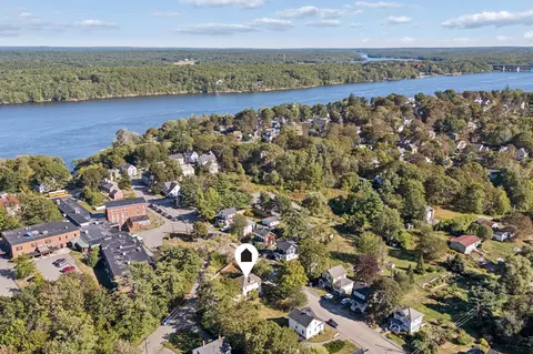 View/Area - 17 Park St, Bath, ME 04530 photo 3 of 6
