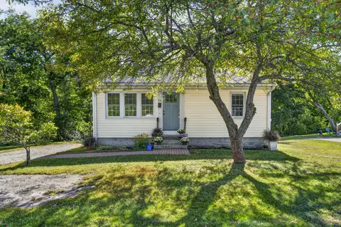 936 Washington Ave, Portland, ME 04103