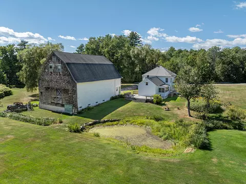 Exterior - 175 N Gorham Rd, Gorham, ME 04038 photo 4 of 5