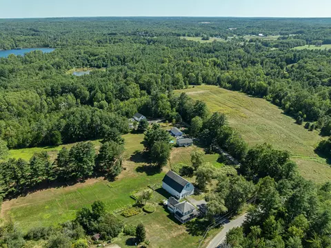 View/Area - 175 N Gorham Rd, Gorham, ME 04038 photo 2 of 3