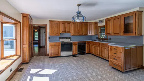 Kitchen - 175 N Gorham Rd, Gorham, ME 04038 photo 1 of 1