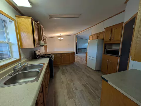 Kitchen - 714 Cook Rd, Carmel, ME 04419 photo 2 of 3
