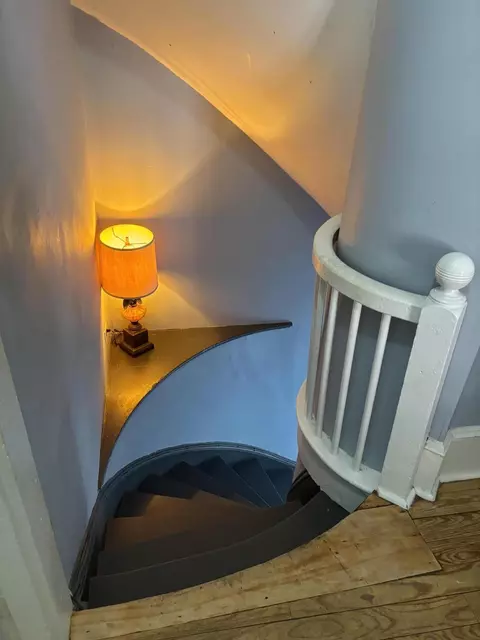 Entry Way - 45-47 Beacon St, Bath, ME 04530 photo 3 of 5