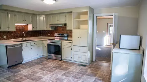 Kitchen - 20 Barley Neck Rd, Woolwich, ME 04579 photo 1 of 3