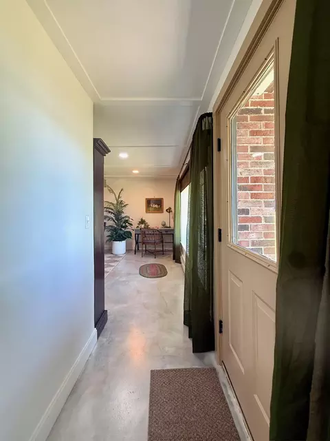 Entry Way - 32 Rabbit Ln, Whiting, ME 04691 photo 18 of 22