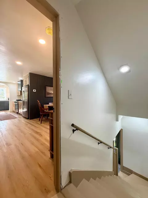 Entry Way - 32 Rabbit Ln, Whiting, ME 04691 photo 16 of 22