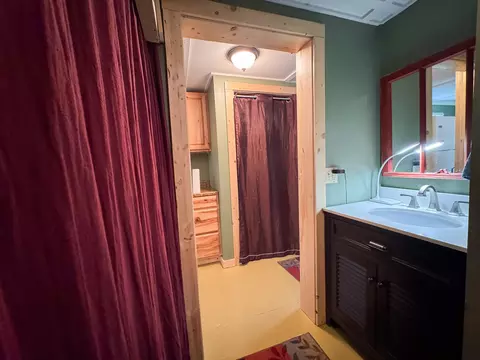 Bath - 60 Coffin Rd, Springfield, ME 04487 photo 2 of 2