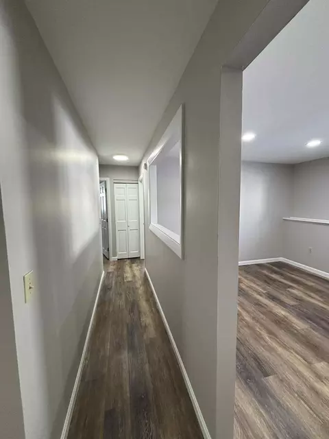 Entry Way - 236 Sewall St #3, Augusta, ME 04330 photo 1 of 4