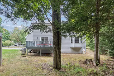 Exterior - 14 Caitlin Dr, Gorham, ME 04038 photo 7 of 8