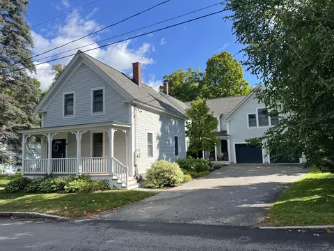 23 Mechanic St, Bethel, ME 04217