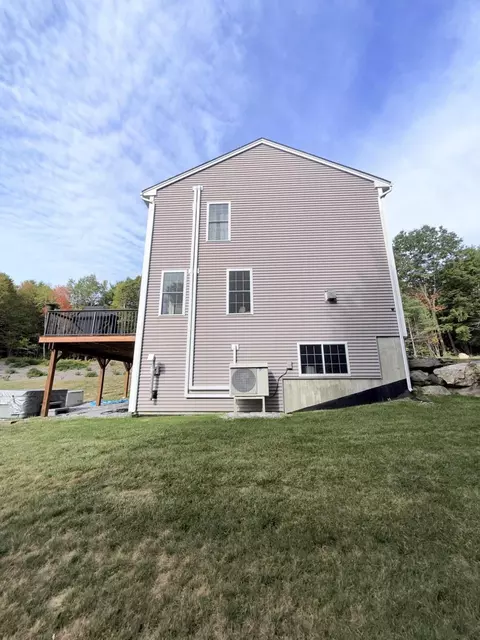 Exterior - 7 Flagship Ln, Windham, ME 04062 photo 8 of 16
