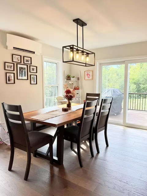 Dining - 7 Flagship Ln, Windham, ME 04062 photo 1 of 2