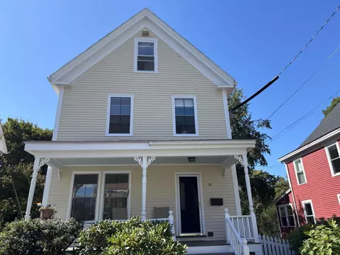30 Alba St, Portland, ME 04103