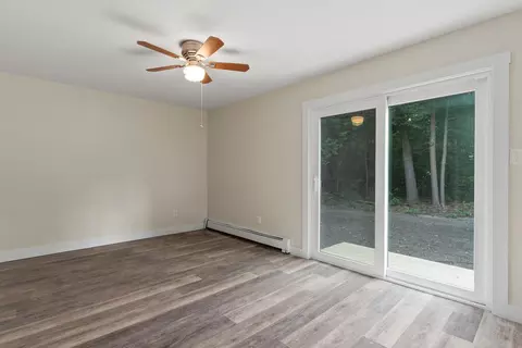 Living - 20 Reba Ln, Windham, ME 04062 photo 1 of 5