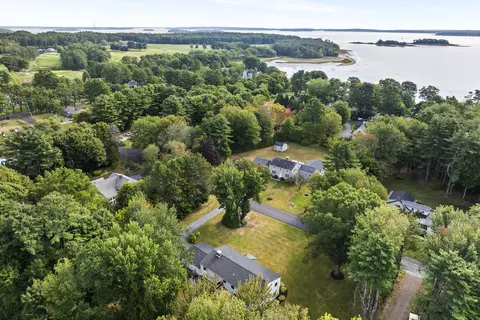 56 Carroll St, Falmouth, ME 04105