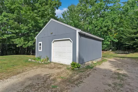Exterior - 331 Stone Hill Rd, Limerick, ME 04048 photo 4 of 9
