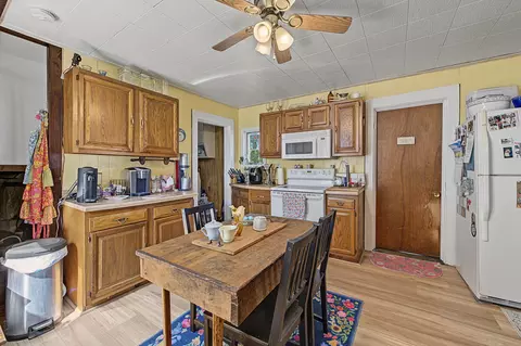Kitchen - 21 Huse St, Bath, ME 04530 photo 2 of 3