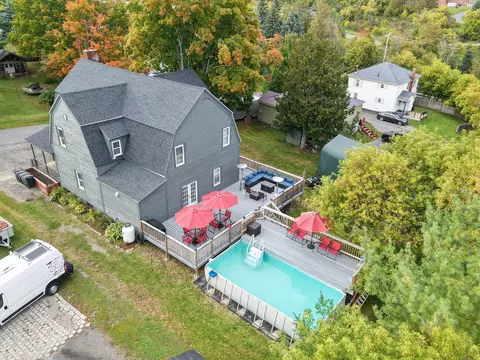 10 Jefferson St, Caribou, ME 04736