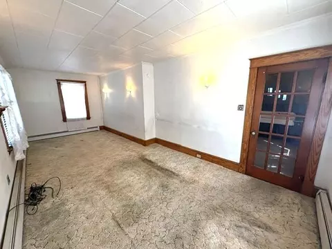 Living - 137 May St, Biddeford, ME 04005 photo 1 of 3
