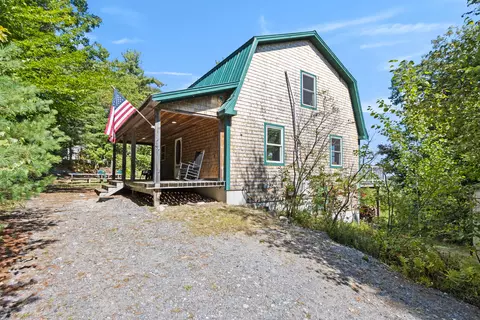 427 Bell Hill Rd, Otisfield, ME 04270