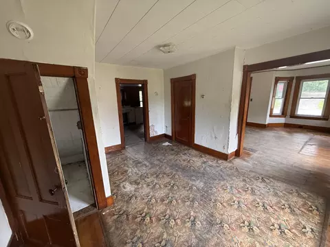 Living - 42 Maple St, Brewer, ME 04412 photo 5 of 6